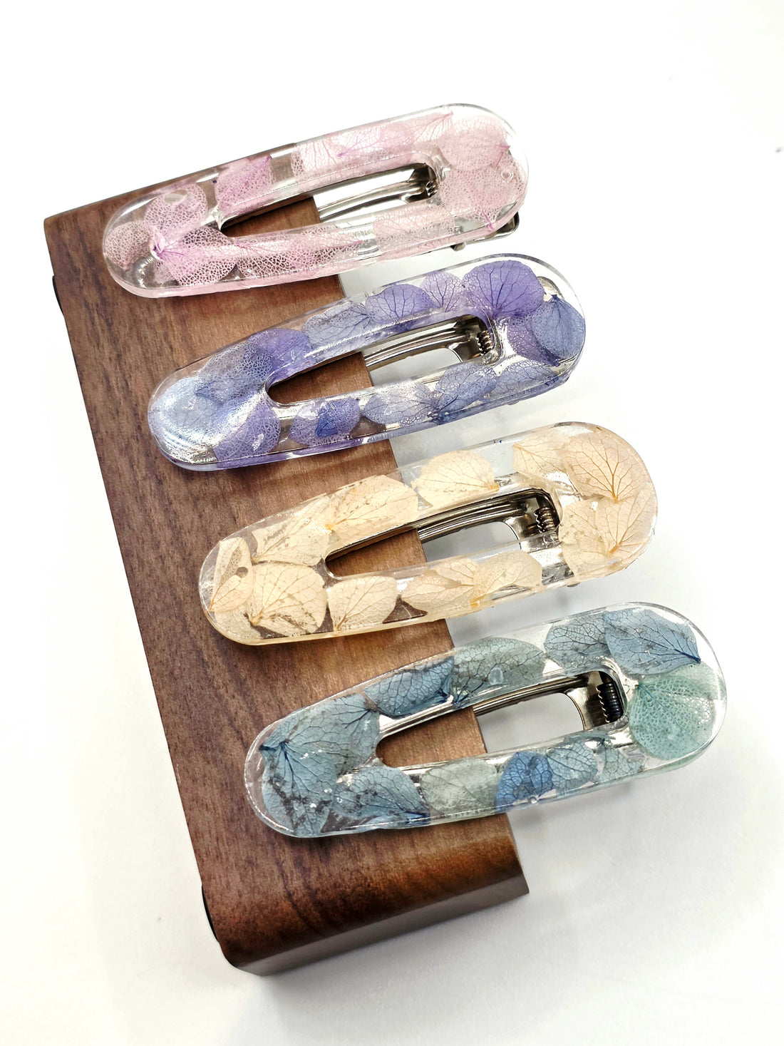 Botanical Resin Hair Clips – Handmade Floral Barrettes in 4 Colors & 3 Shapes